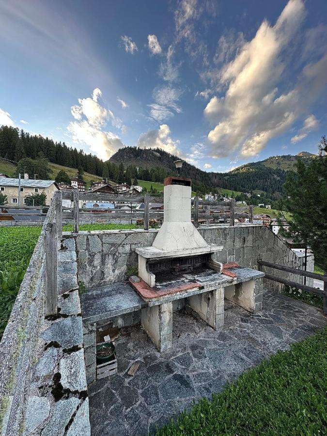 Tabia Suite Pelmo Villagrande  Exterior photo